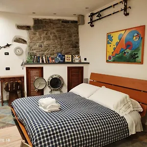 https://la-casina-della-tagia.hotelitalianriviera.com