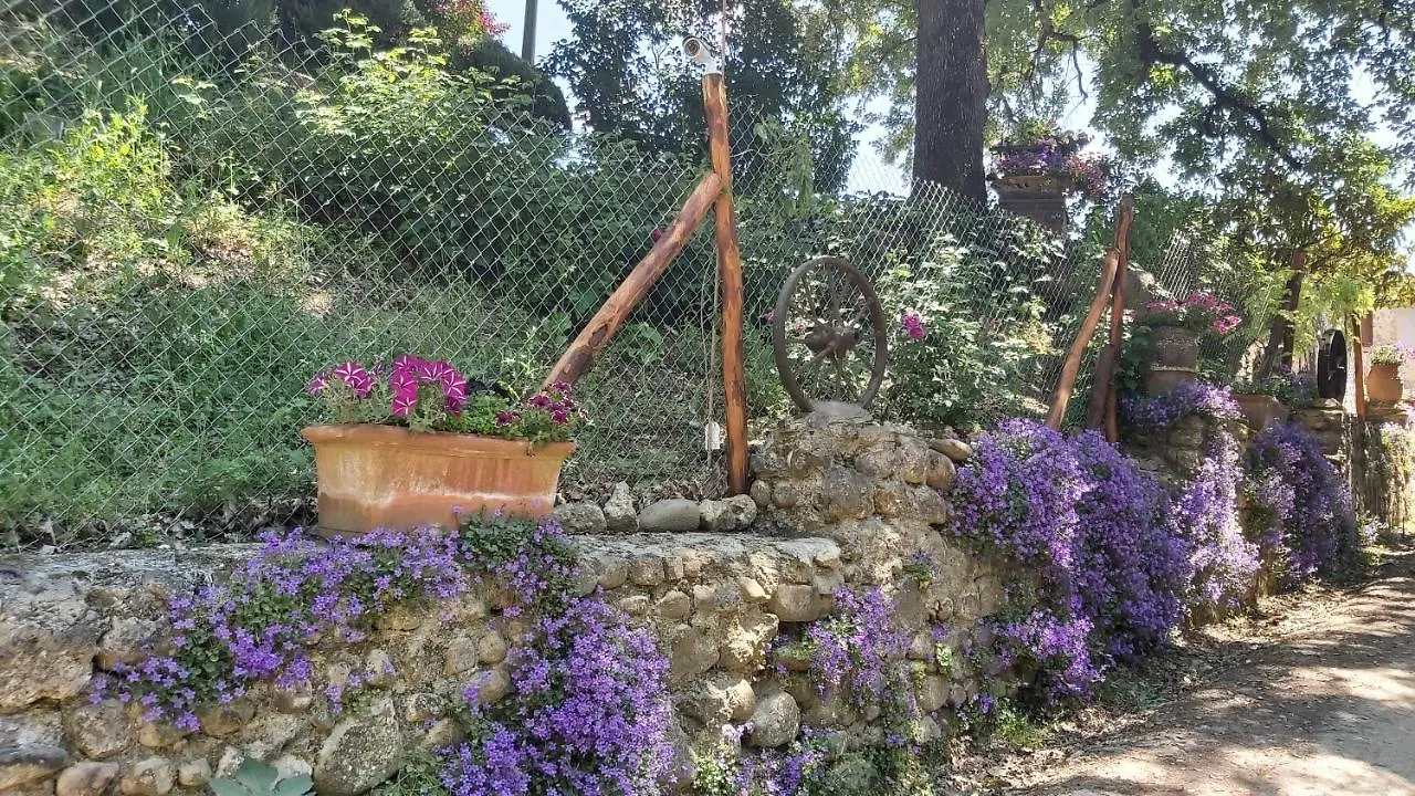 Apartment La Limonaia Country House Monteriggioni