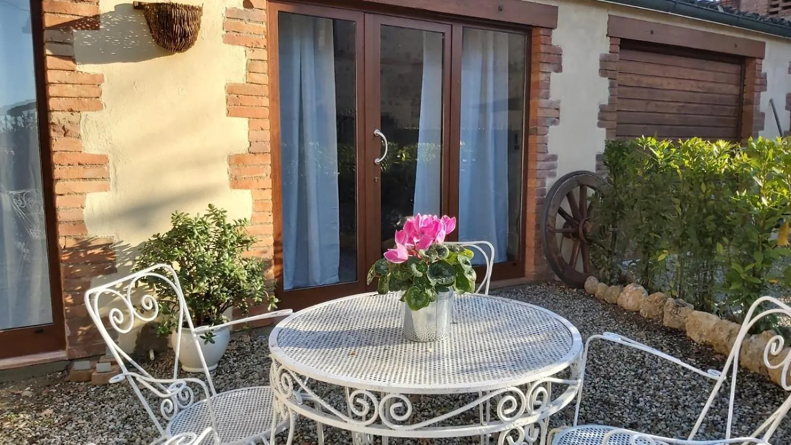La Limonaia Country House Monteriggioni 0*,  Italy